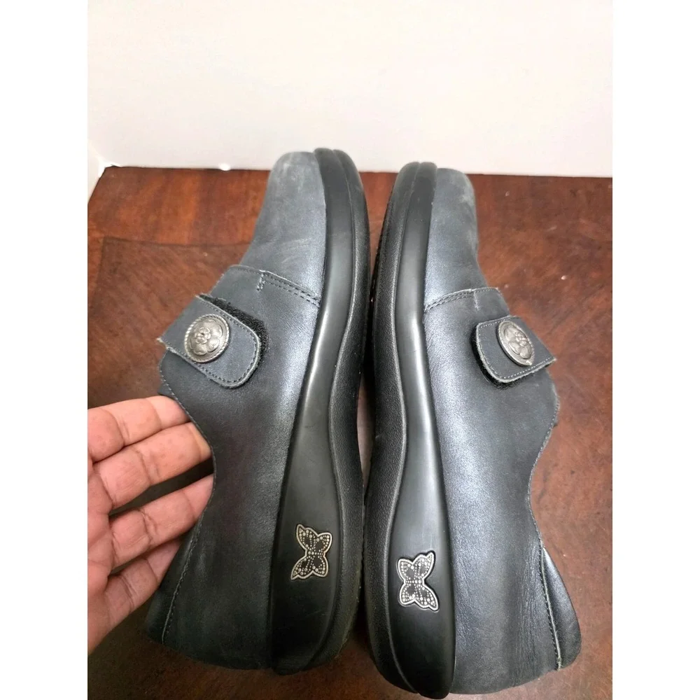 Alegria Paloma Women's Leather Slip-On Shoes Size 41 Adjustable Strap Button Acc